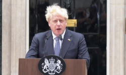 VIDEO Premierul britanic a acceptat să demisioneze. Primele declarații ale lui Boris Johnson după marele anunț