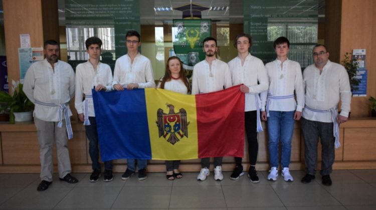 Argint, bronz și mențiune pentru Moldova. Elevii care au adus faima Moldovei la olimpiada de fizică din China