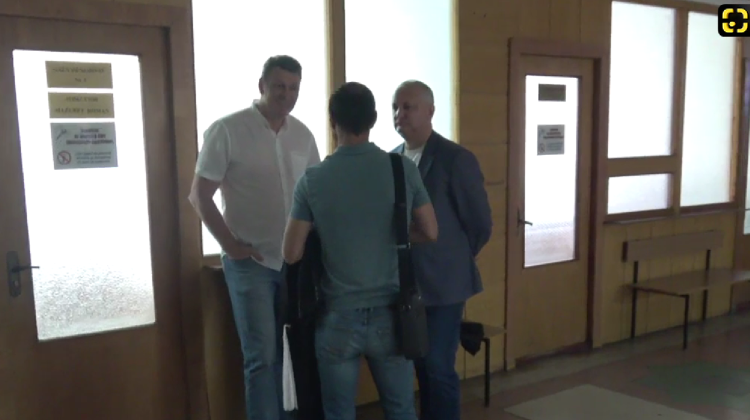 VIDEO De pe o zi pe alta: Joi vom afla dacă Igor Dodon va petrece a treia lună în arest la domiciliu