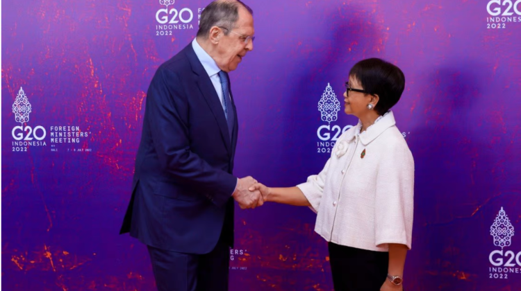 VIDEO Serghei Lavrov la summitul G20. Prima întrebare adresată de jurnaliști: De ce ați început razboiul?