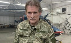 VIDEO Neamul e neam, dar trădarea costă? Cumătrul lui Putin „a transmis” armatei ucrainene elicopterul și avionul său