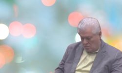 VIDEO Fotoliile din Parlament, bune… de dormit. Vladimir Voronin a ațipit chiar la începutul ședinței