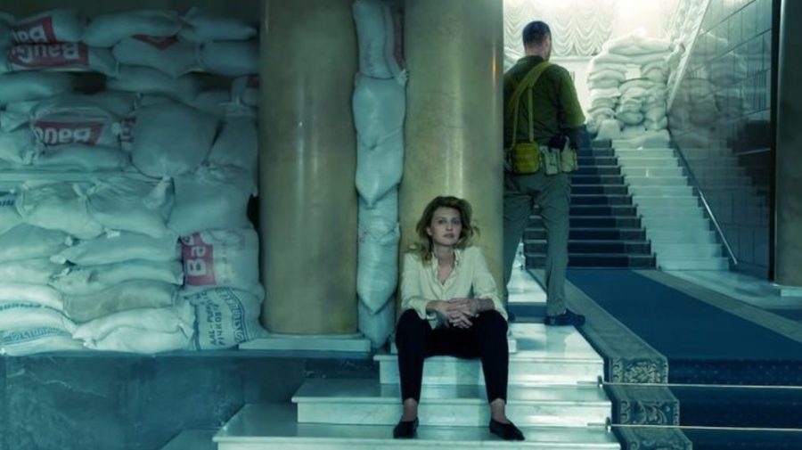 RUPOR.MD De la aeroportul bombardat din Gostomel, pe coperta Vogue. Imaginile cu soții Zelenski, virale pe social media