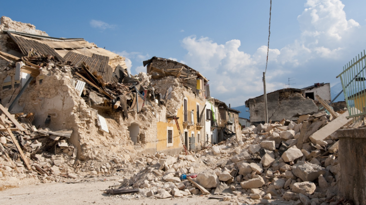 Al treilea cutremur puternic în Turcia și nenumărate replici. Numărul morților depășește 1500