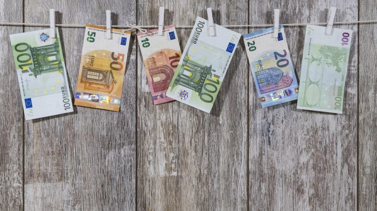 VIDEO Guvernul caută bani! Pentru ce vrea să împrumute 25 de milioane de euro?
