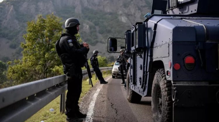 VIDEO Alertă în Kosovo, la graniță cu Serbia: Se aud împușcături și răsună sirenele