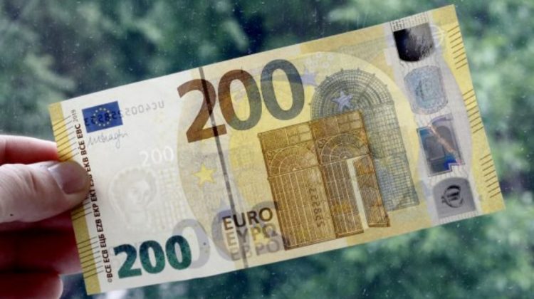 Euro, mai ieftin decât ieri! CURS VALUTAR 23 august