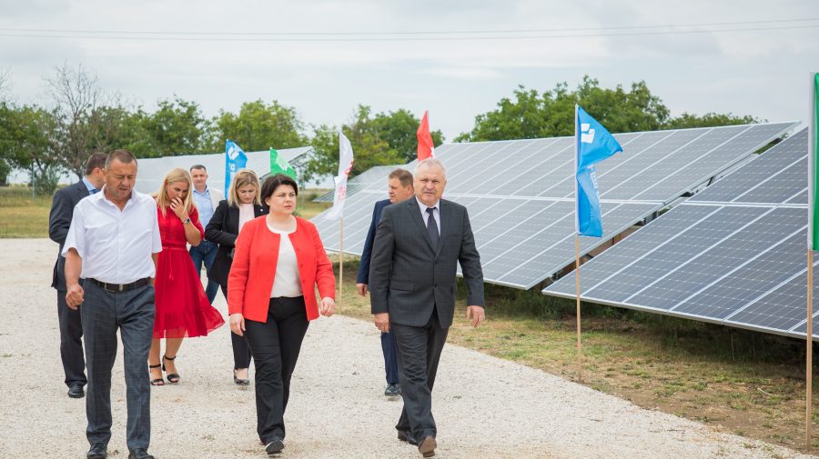Natalia Gavrilița a mers la cel mai mare parc fotovoltaic din Moldova. Ce a găsit acolo