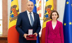 Va pleca acasă cu „Ordinul de Onoare”. Maia Sandu l-a decorat pe ambasadorul Lituaniei. Pentru ce merite?