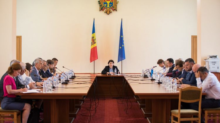 Noi decizii CSE: Studenții refugiați din Ucraina vor putea să își urmeze studiile în instituțiile din Moldova