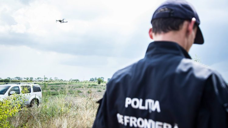 FOTO Polițiștii de frontieră – intruiți de FRONTEX! Vor utiliza dronele în activitatea de supraveghere a frontierei