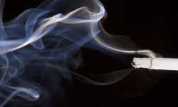 Nicotina nu este cauza principală a bolilor legate de fumat. Care sunt factorii ce influențează dezvoltarea acestora