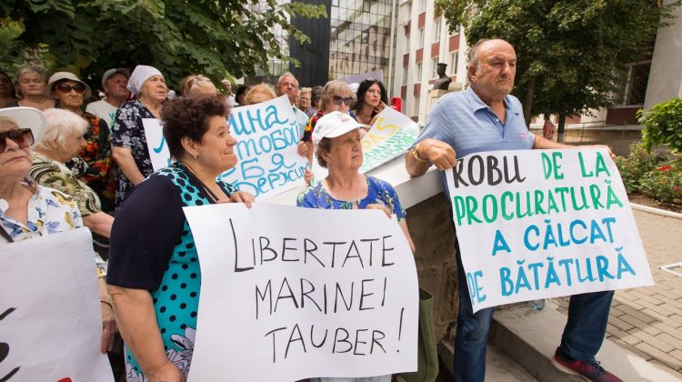 Un nou protest la Curtea de Apel Chișinău, în susținerea deputatului Partidului „ȘOR”, Marina Tauber