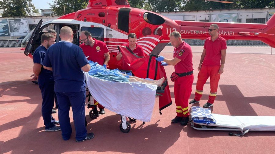 FOTO A suferit două intervenții chirurgicale! Bărbat cu tumoare celebrală – transportat cu elicopterul la Iași