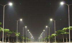 VIDEO Va fi lumină! Guvernarea a renunțat la stingerea iluminatului stradal pe timp de noapte