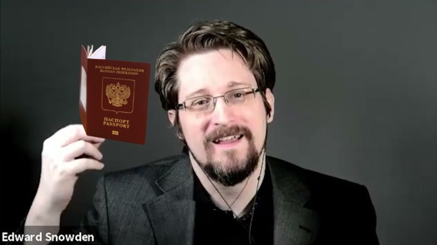 Marea mulțumire de la Putin! Edward Snowden s-a ales cu cetățenia rusă. Președintele a semnat decretul