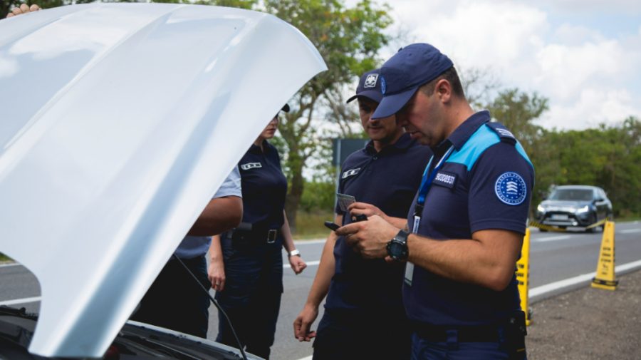 FOTO IGPF și FRONTEX lucrează cot la cot! În luna august au fost ridicate nouă mașini cu nereguli