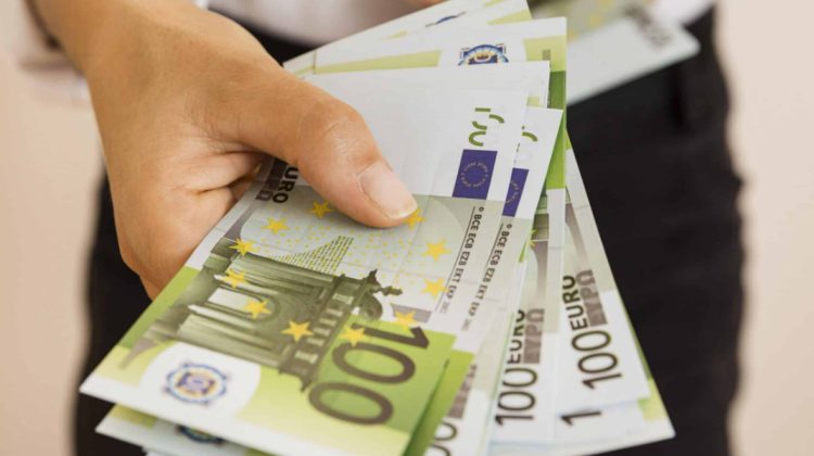 Zi bună pentru a schimba euro! CURS VALUTAR 14 septembrie