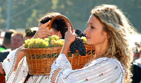 Să răsune muzica! În acest weekend, moldovenii sărbătoresc Ziua Națională a Vinului