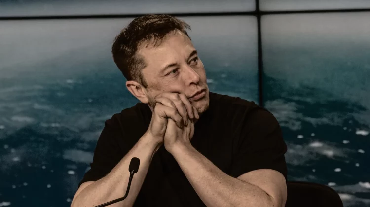 Elon Musk, reacție după cazul inginerului atacat de un robot într-o fabrică Tesla: „Este cu adevărat rușinos”