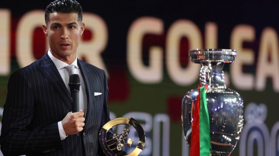 Ronaldo devine lider în topul celor mai bine plătiți fotbaliști pe rețelele de socializare. E incredibil cât primește