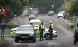 VIDEO Exploziv, găsit pe o stradă din Tiraspol. Localnicii au fost evacuați, iar drumurile, închise. Ce spun martorii