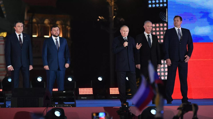 VIDEO Concert de zile mari în fața Kremlinului! Putin sărbătorește cu mare fast anexarea teritoriilor din Ucraina