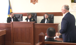 VIDEO Dodon, în fața instanței, învinuit în dosarul Energocom: Ședința de judecată se înregistrează