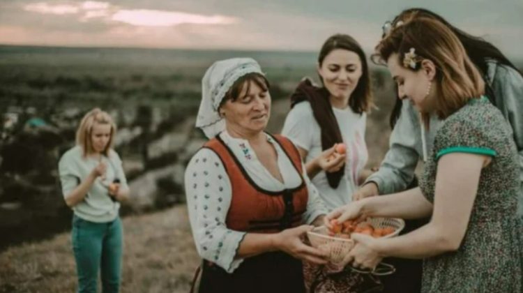 VIDEO „Văleni” – documentarul care omagiază tradițiile satului autentic românesc