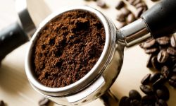 Nu arunca zaţul de cafea! Întrebuinţări mai puţin obişnuite