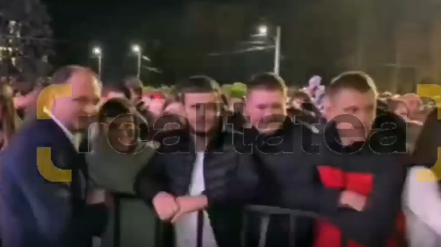 VIDEO Atmosferă incendiară în PMAN: Ion Ceban face baie de mulțime, Carla’s Dreams întâmpinat cu aplauze