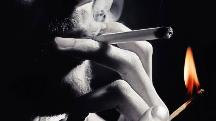 Cum poate afecta fumatul viaţa sexuală