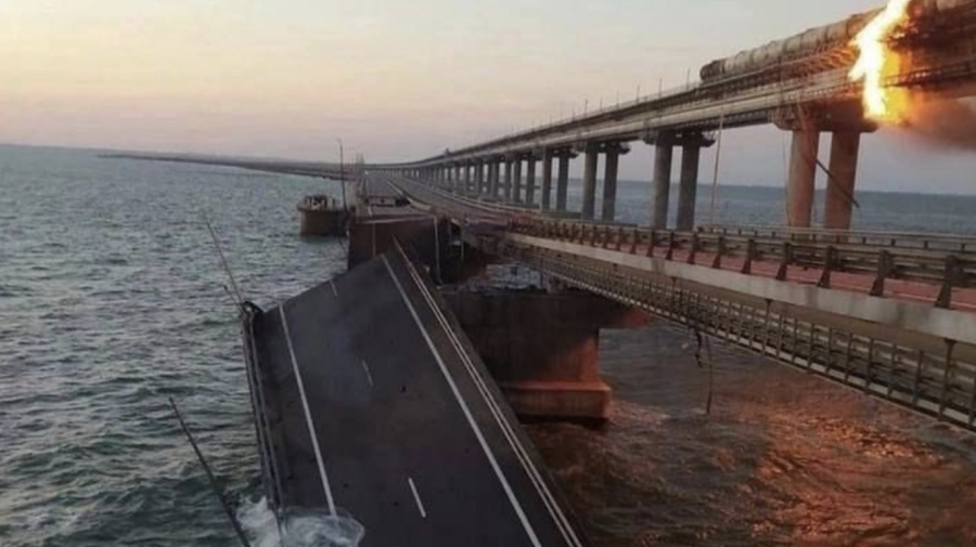 Două victime – scoase din apă, în urma exploziei de pe podul Crimeii. Ce spun anchetatorii ruși