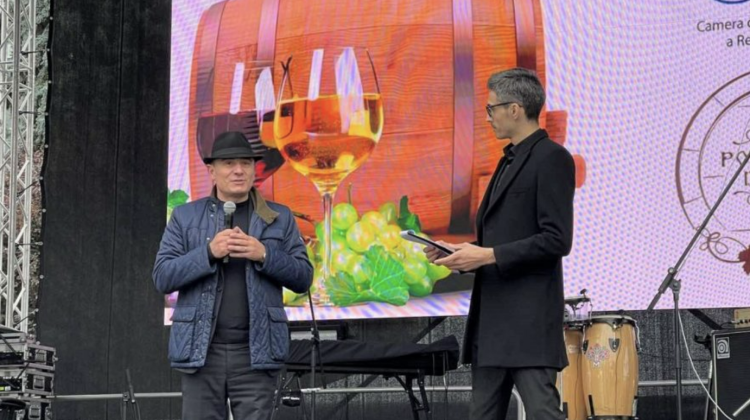 Cine sunt învingătorii concursului „Polobocul de Aur 2022”. CCI a RM i-a premiat de Ziua Națională a Vinului