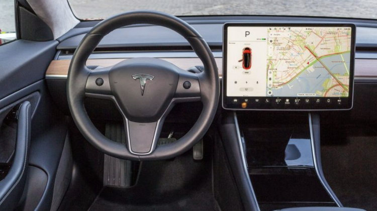 Tesla înregistrează un nou record! Vehiculele electrice produse în China se vând ca pâinea caldă