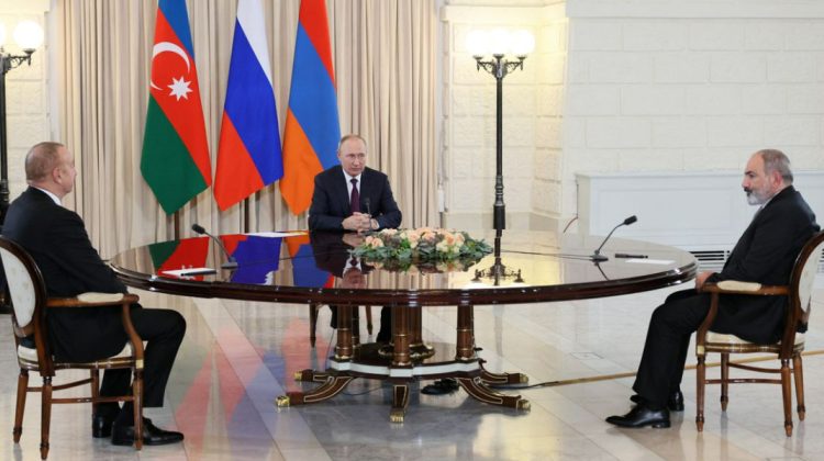 I-a convins Putin? Armenia si Azerbaidjan se angajează să nu mai recurgă la forță în conflictul din Nagorno-Karabh