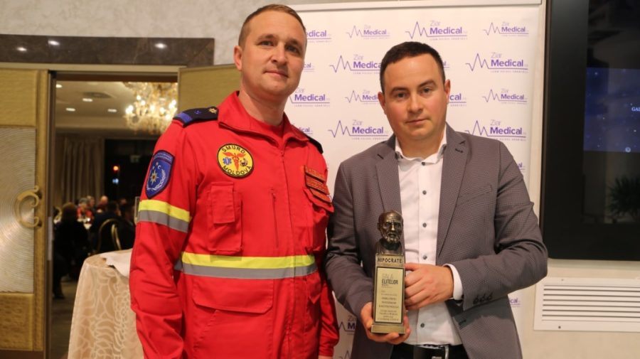 FOTO SMURD-ul din Moldova, premiat la o gală a elitelor medicale din România. Pentru ce merite a fost ridicat premiul?