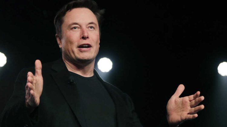 Elon Musk a vândut acţiuni ​Tesla în valoare de aproape patru miliarde de dolari