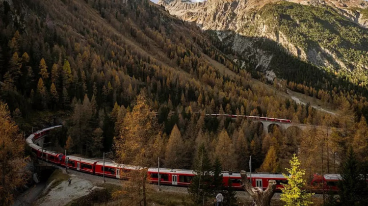 FOTO, VIDEO Cum arată cel mai lung tren de călători. A fost lansat cu puțin timp în urmă în Elveția