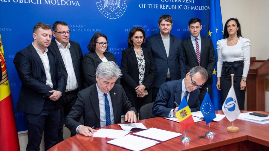 BERD oferă un împrumut de 100 milioane de euro pentru Moldova. Banii vor merge pentru drumuri