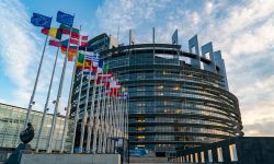 Doi europarlamentari au adresat o scrisoare către șefa Comisiei Europene pentru susținerea agriculturii din R. Moldova