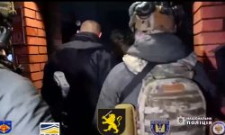 VIDEO Atacuri raider, torturi și răpiri: 44 percheziții în dosarul unei organizații criminale, care activa în Ucraina