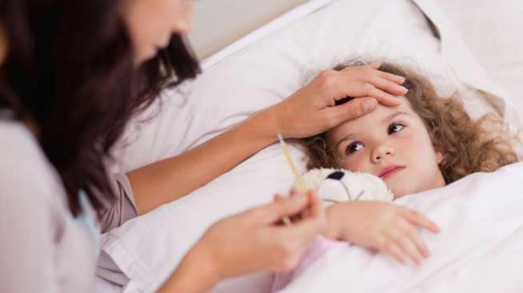 OMS trage semnalul de alarmă: În rândul copiilor crește riscul de infecții cu streptococ de tip A