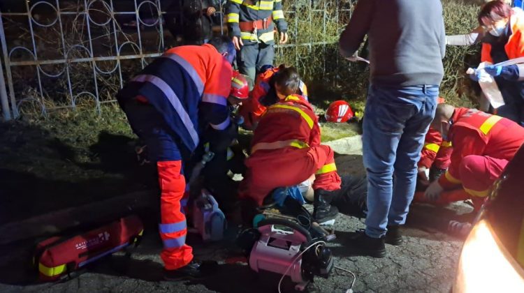 FOTO Accident tragic în România: Un șofer beat a spulberat șase copii pe o trecere de pietoni. Unul dintre ei a murit
