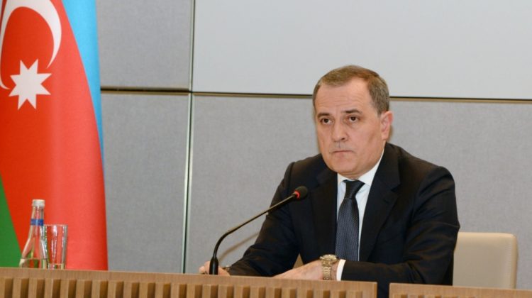 Ministrul de Externe al Azerbaidjanului avertizează Armenia