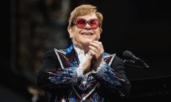 Concert de zile mari! Elton John își va lua rămas bun de la fanii britanici la festivalul Glastonbury