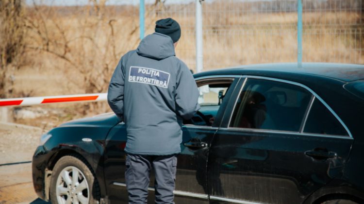 Un ucrainean a încercat să intre în Moldova cu permis de conducere fals. Ce l-a „motivat” să-și perfecteze actul