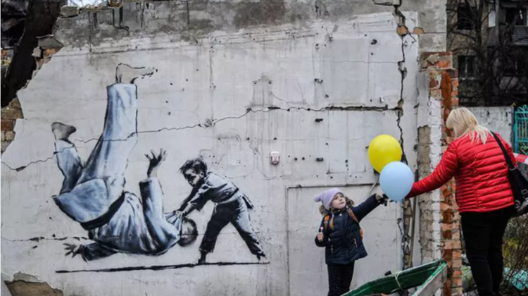 Renumitul artist stradal Bansky a primit titlu de cetățean de onoare al orașului ucrainean Irpin