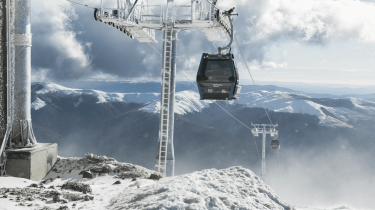 Tarife uriașe la gondola Sinaia. Cât costă ziua de schi pentru o familie