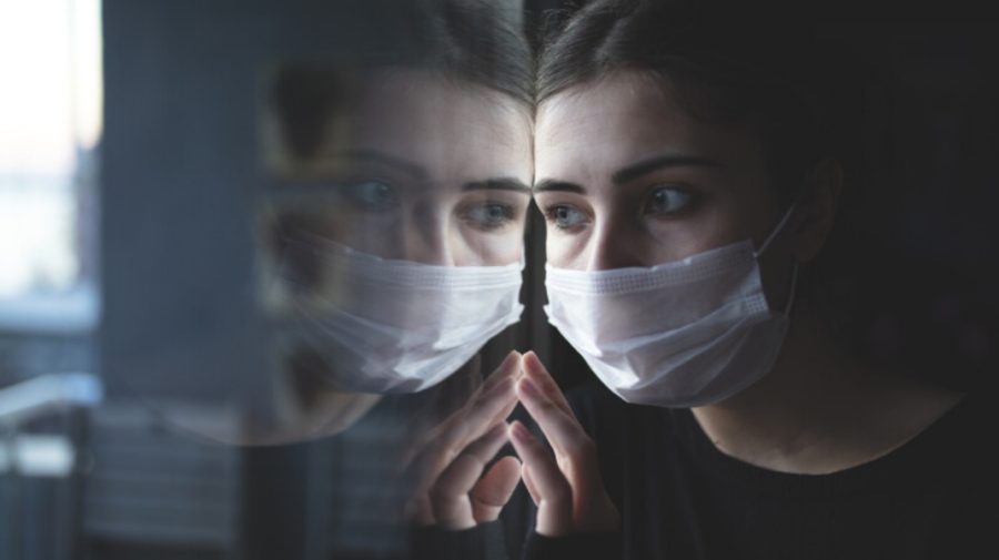OMS a decis să scadă perioada de izolare pentru COVID-19
